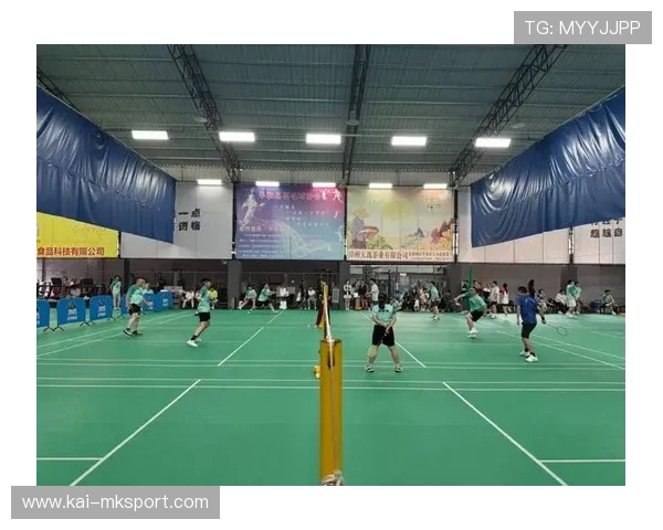 世界羽毛球混合团体赛在社区开展免费体验课，羽毛球世界混合团体锦标赛